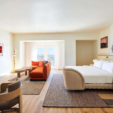 Virgin Hotels Las Vegas By Suiteness Екстериор снимка