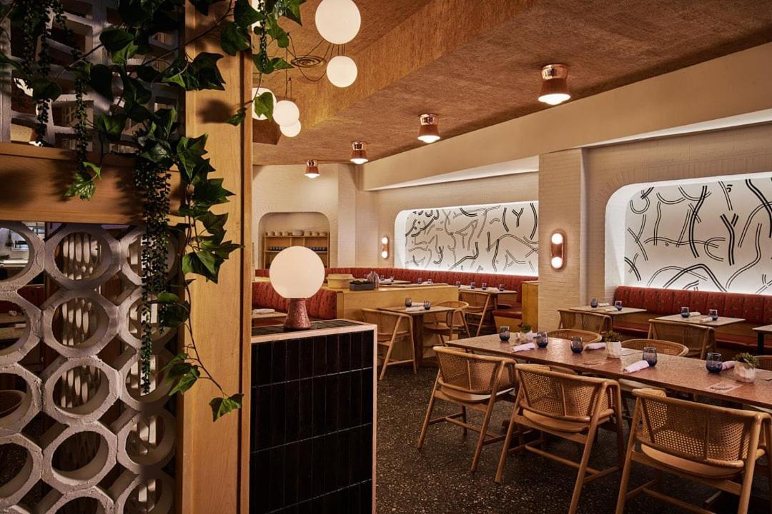 Virgin Hotels Las Vegas By Suiteness Екстериор снимка